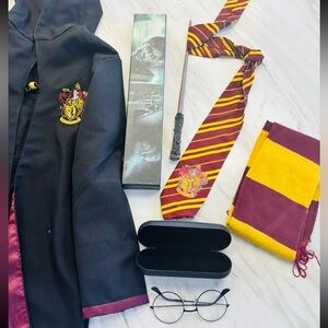 Harry Potter Classic Costume, Hogwarts  Wizard Robe all Accessories included